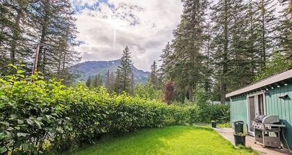 Seward Studio w/ Deck, Outdoor Dining & Mtn Views!