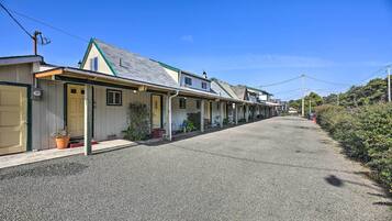 Cottage (2 Bedrooms) | Interior