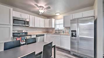 Casa (2 Bedrooms) | Interior