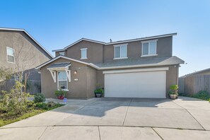 Interior - Spacious Merced Vacation Rental! (Merced)