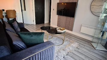 Apartment | 1 bedroom, iron/ironing board, free WiFi, bed sheets