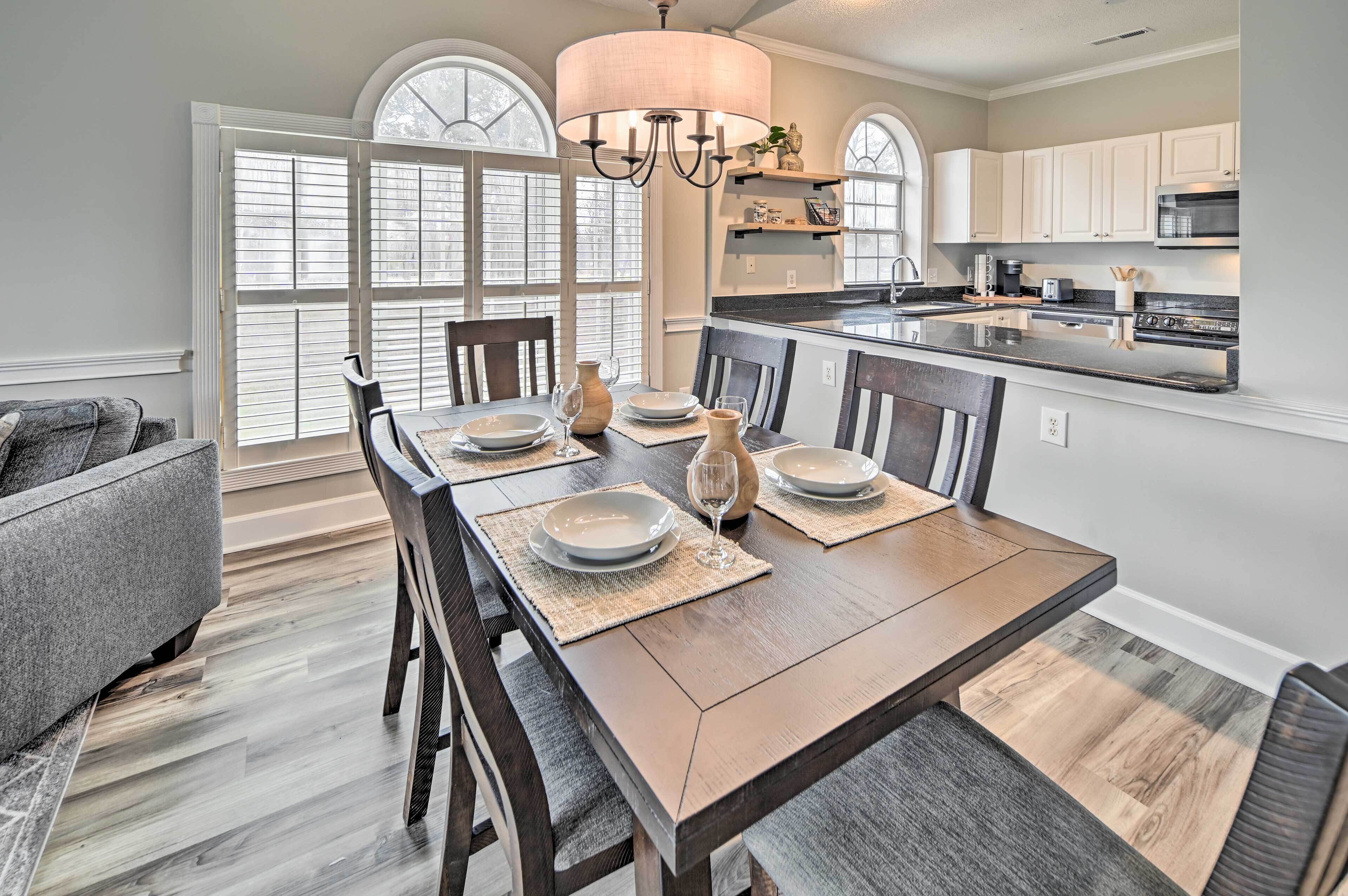 Myrtle Beach Vacation Home Near Boardwalk