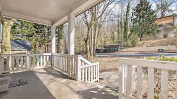 House (5 Bedrooms) | Interior