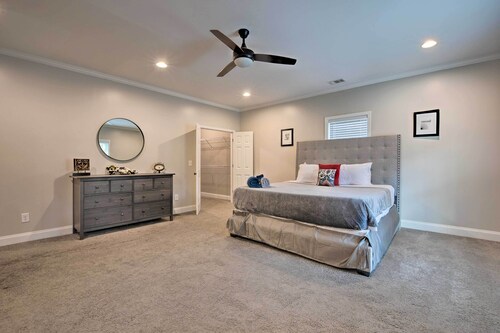 Chic Atlanta Home < 4 Mi to Mercedes-benz Stadium!