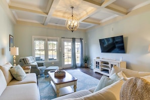 House (5 Bedrooms) | Living area - Shuttle to Beach: Ocean View Home w/ Patio (Ocean View)