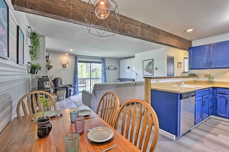 Interior. Grand Lake Condo w/ Mountain Views: Walk to Lake!