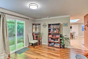 House (4 Bedrooms) | Interior - Cozy Washington Escape Near Hiking & Golfing! (University Place)