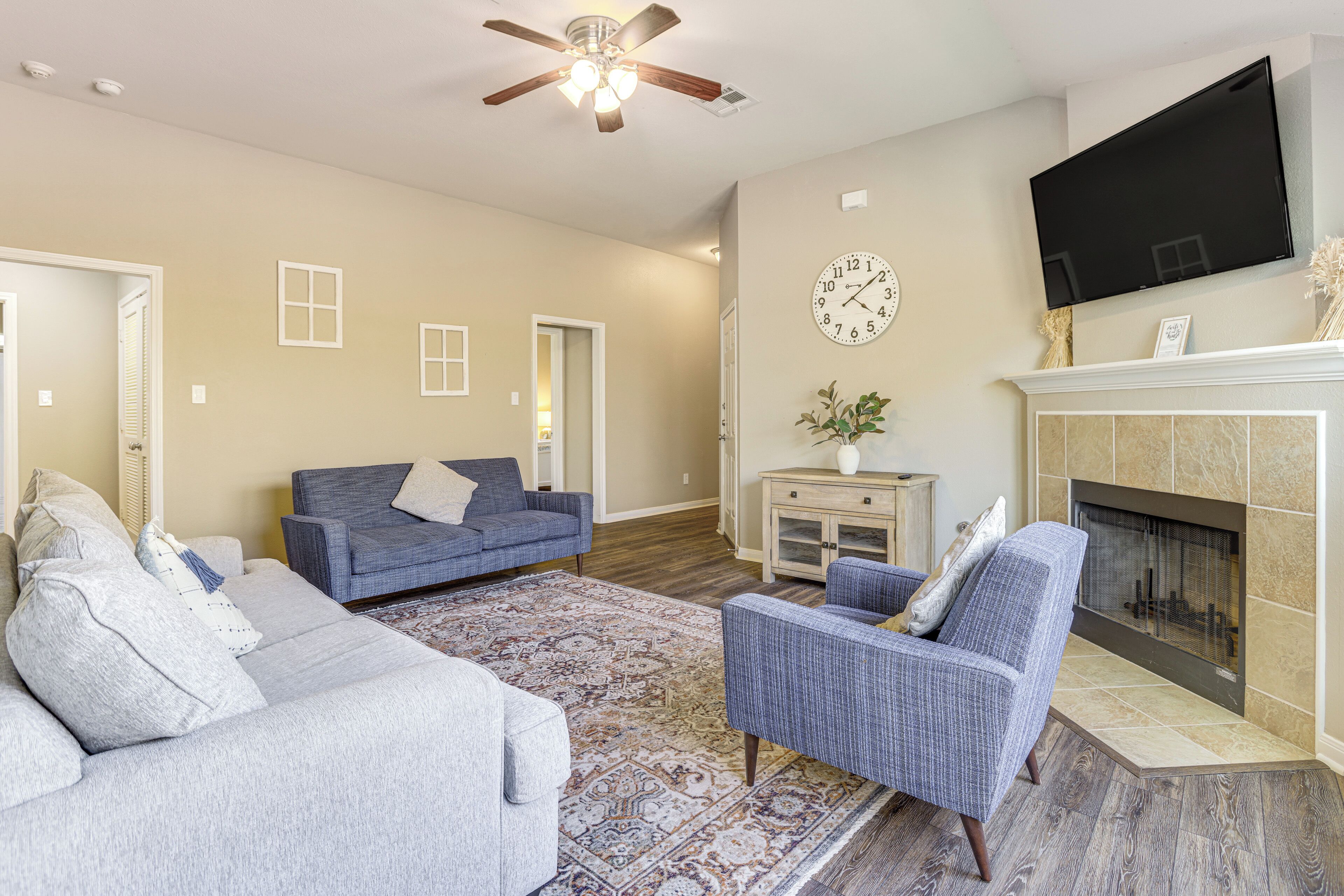 المنشأة من الداخل