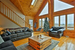 House (5 Bedrooms) | Interior - Spacious Gilford Retreat w/ Deck: 2 Mi to Skiing! (Gilford)