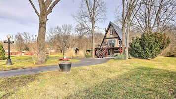 House (2 Bedrooms) | Front of property