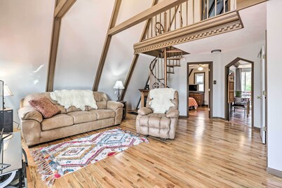 Peaceful Mt Sterling Cabin: Deck & Fire Pit!
