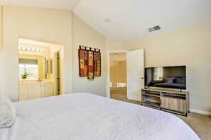 4 間臥室、熨斗/熨衣板、床單