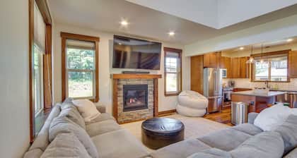 Suncadia Resort Townhome w/ Grill + Fireplace