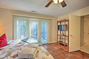 House (3 Bedrooms) | Interior - Charming Hilton Head Home on Quiet Street (Hilton Head Island)