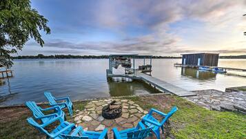 House (2 Bedrooms) | Front of property