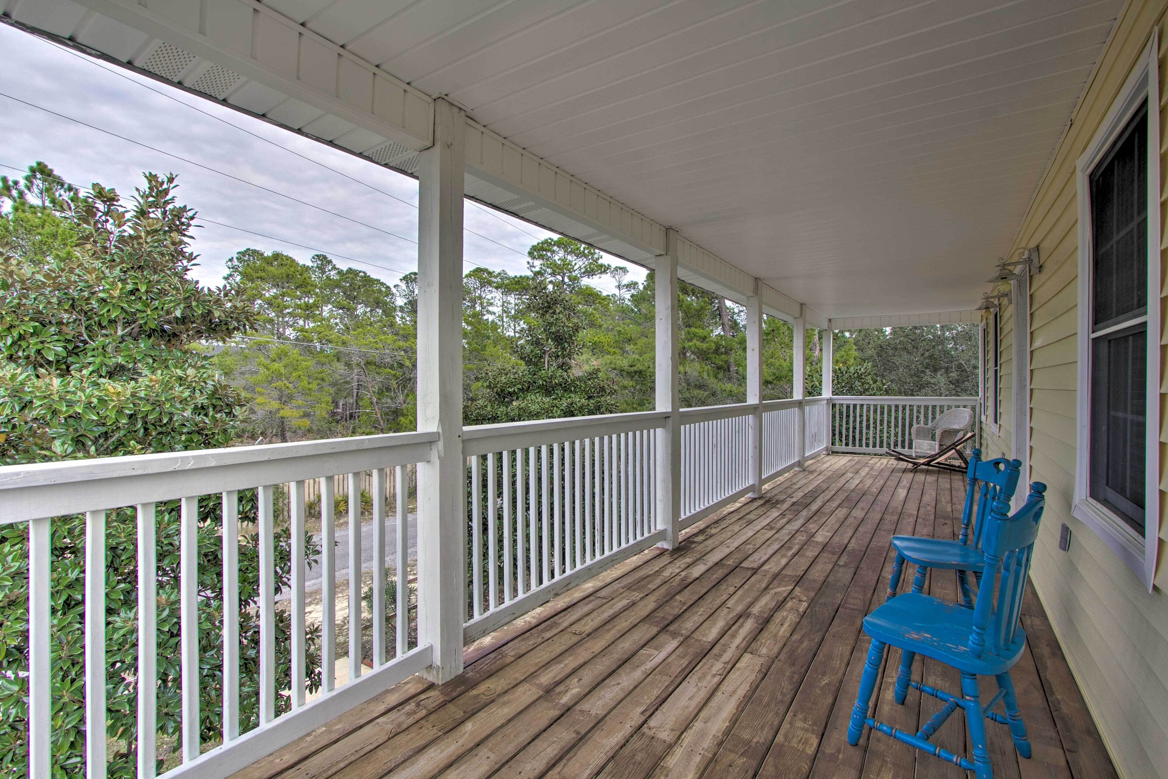 Family-friendly Home w/ Pool, Easy Walk to Beach!