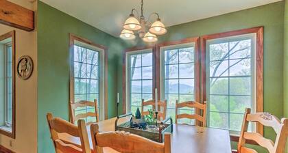 Pets Welcome: Quaint Blue Ridge Mountain Getaway!