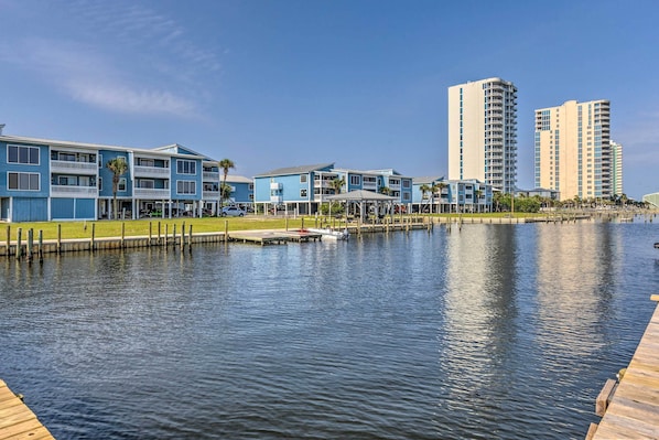 Apartment (2 Bedrooms) | Interior - Gulf Shores Condo: Private Balcony & Beach Views! (Gulf Shores)