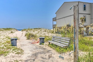 Apartment (2 Bedrooms) | Interior - Gulf Shores Condo: Private Balcony & Beach Views! (Gulf Shores)