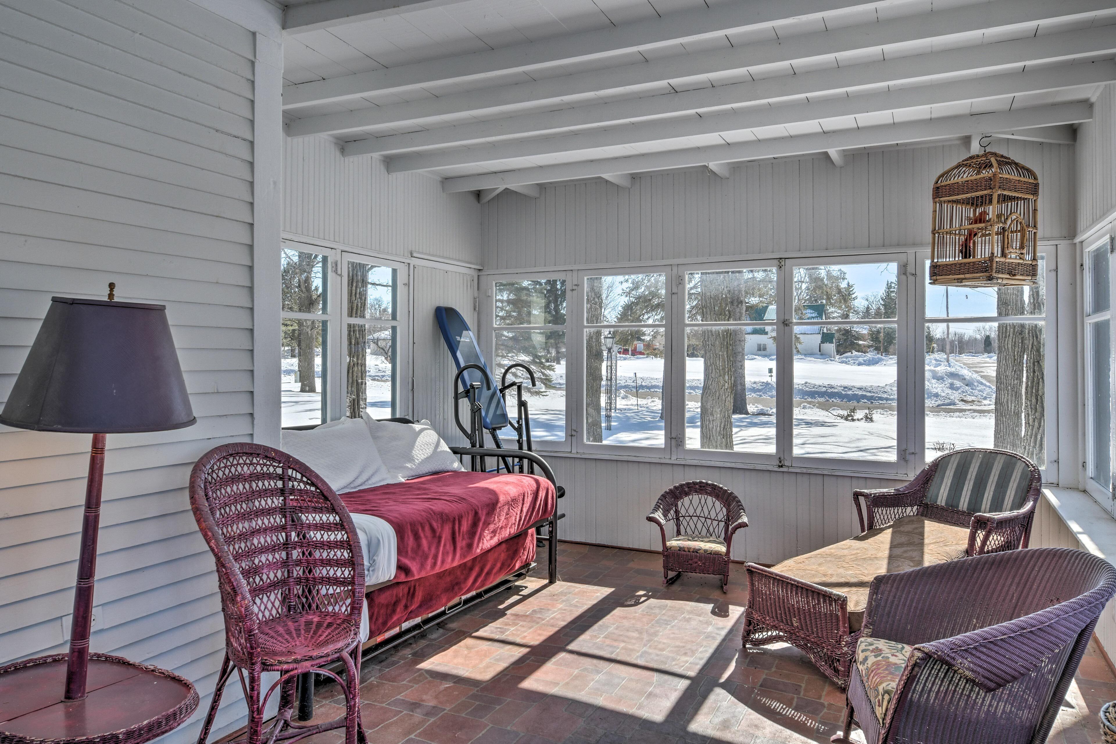 House (6 Bedrooms) | Interior