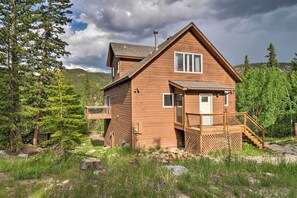 Interior - Roomy Alma Cabin w/ Pool Table: Ski, Hike, & Fish! (Alma)