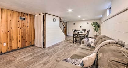 Marietta Home w/ Private Hot Tub, Pool Table!