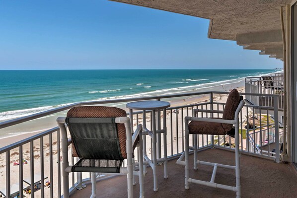 Front of property - Waterfront Daytona Beach Shores Condo w/ Amenities (Daytona Beach Shores)