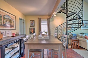 Interior - Townhome w/ Fireplace - Walk to Chairlift! (Ellicottville)