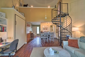 Apartment (1 Bedroom) | Interior