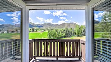 Apartment (0 Bedroom) | Interior