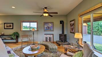 House (1 Bedroom) | Interior