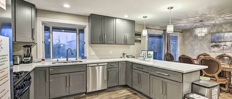 Hus (6 Bedrooms) | Eget kjøkken | Papirhåndklær