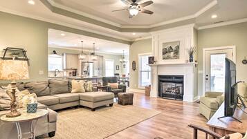 House (3 Bedrooms) | Interior