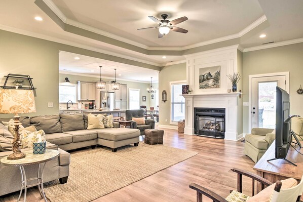 House (3 Bedrooms) | Interior - Newly Built Arab Abode Near Guntersville Lake (Arab)