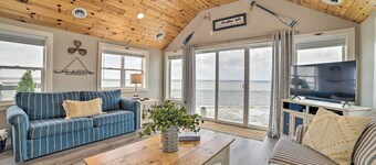 호튼 호숫가의 매력적인 모던 코티지!