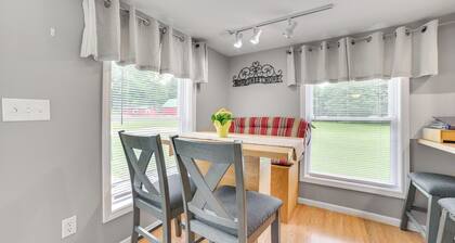 Visit Fife Lake & Traverse Bay! Farmhouse Hideaway