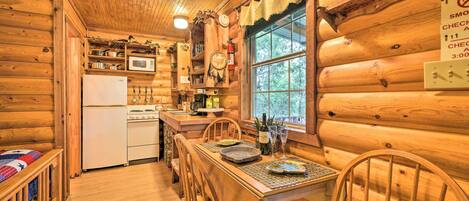 House (1 Bedroom) | Interior