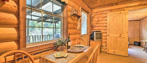 House (1 Bedroom) | Interior