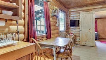 House (1 Bedroom) | Interior