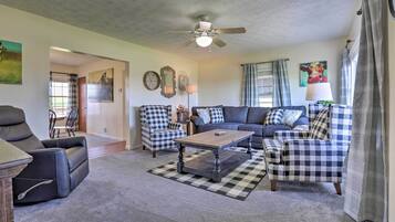 Rumah (2 Bedrooms) | Interior