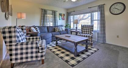 Charming East Bernstadt Retreat < 6 Acre Farm!