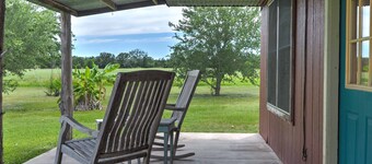 Charming Carmine Studio w/ Pond On 60-acre Farm!