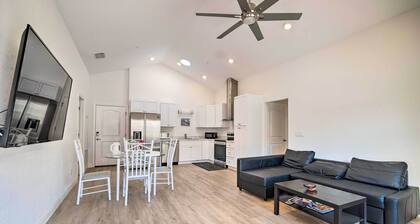 Sleek Tavares Condo 3 Miles to Downtown