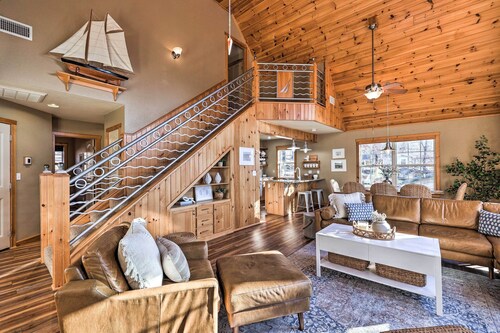 Pet-friendly Grand Lake House w/ Dock & Kayaks!