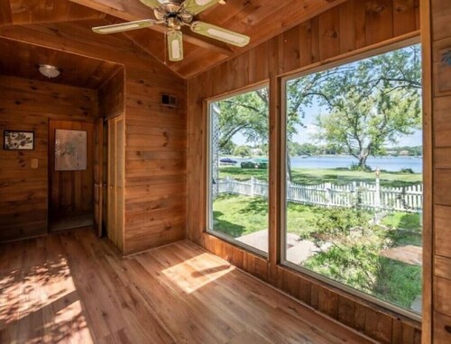 Lake Front 2.20 acre estate  Private boat launch with pier