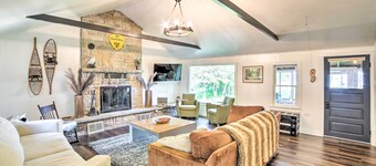 Crivitz Lakefront Escape w/ Boat Dock & Slip!