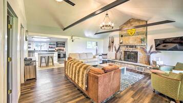 Cottage (2 Bedrooms) | Interior