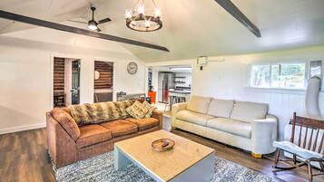 Cottage (2 Bedrooms) | Interior