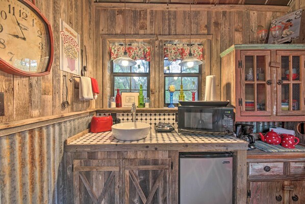 Apartment (0 Bedroom) | Interior