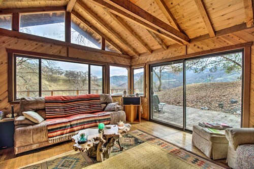 Wine Country Hideaway w/ Picture-perfect View